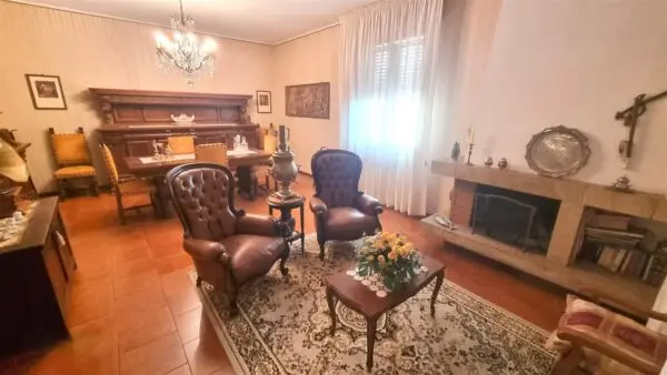 Villa via Xxv Aprile 28, Lesignano De' Bagni