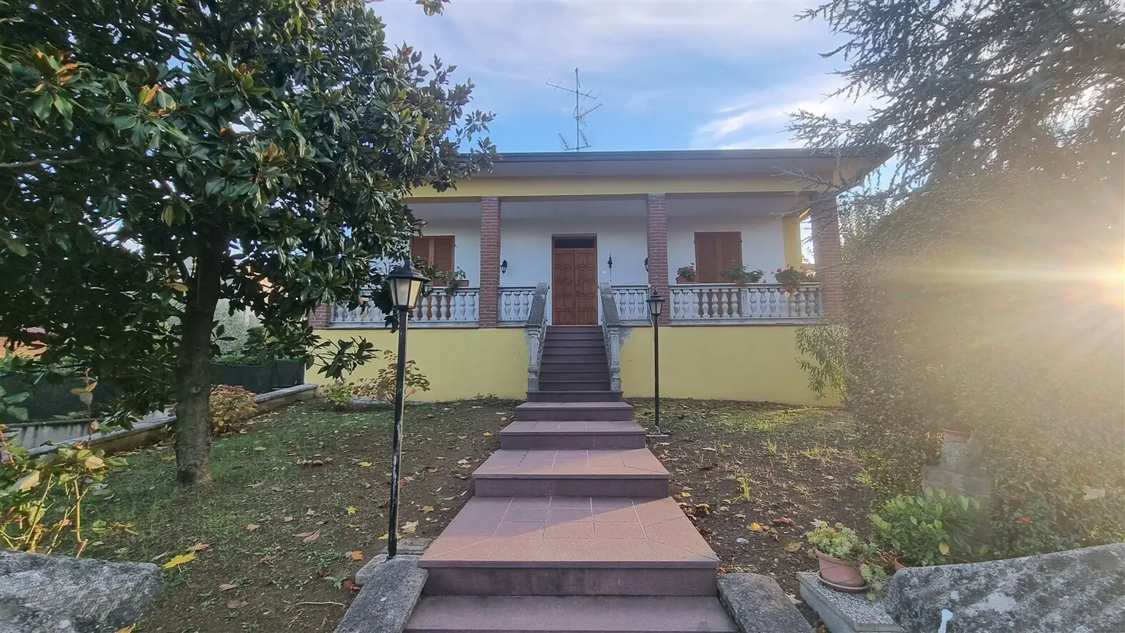 Immagine per Villa in vendita a Lesignano de' Bagni via Xxv Aprile 28