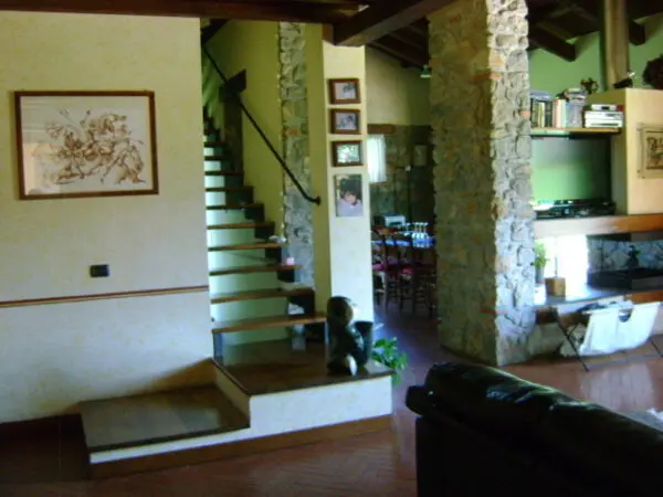 Villa Trifamiliare via Xxv Aprile, Ameglia