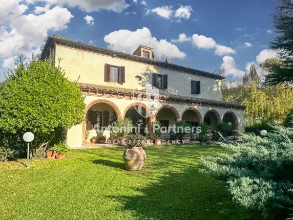 Casale strada Di Siano, Amelia
