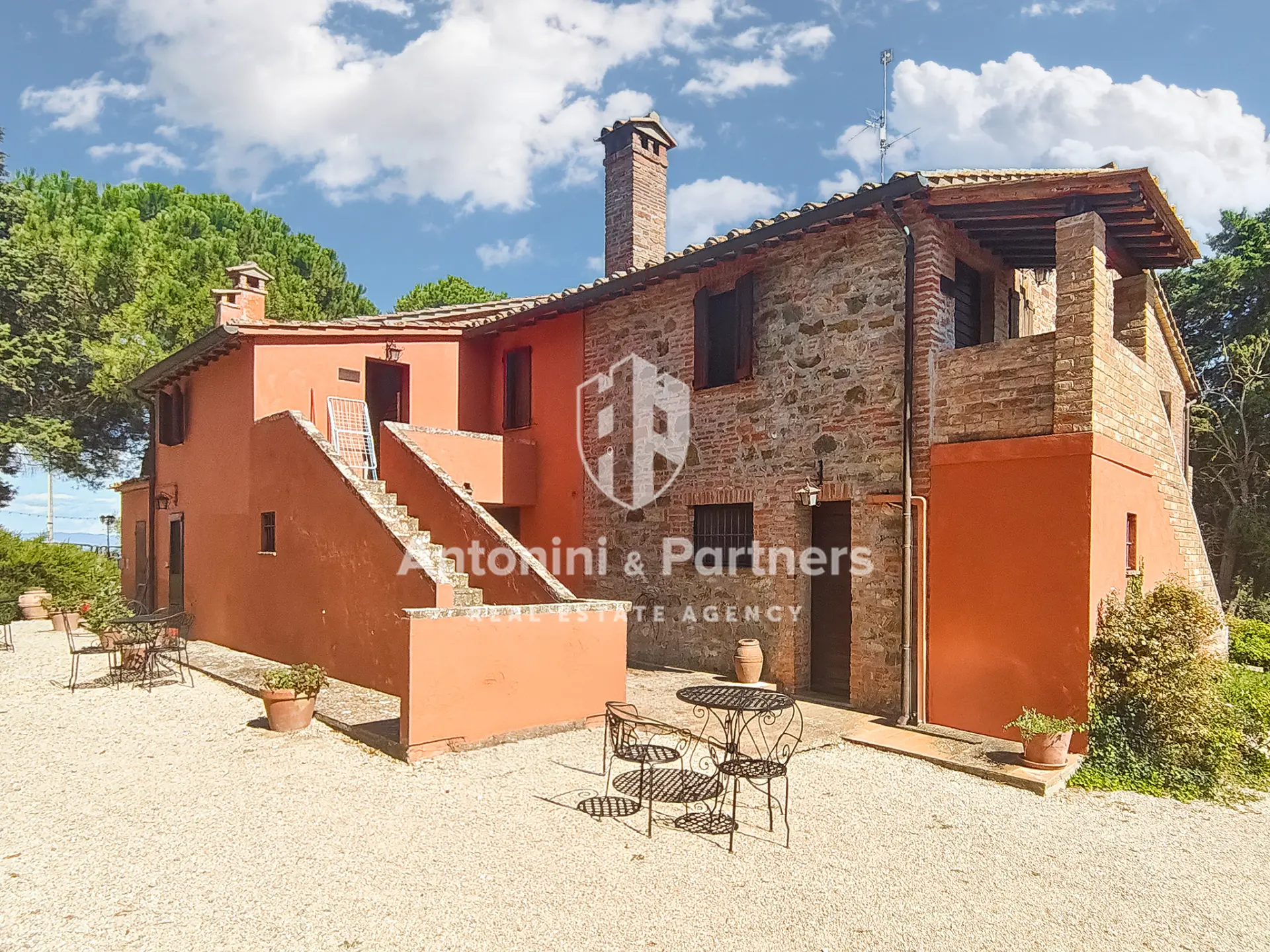 Immagine per Casale in vendita a Castiglione del Lago via Dei Partigiani
