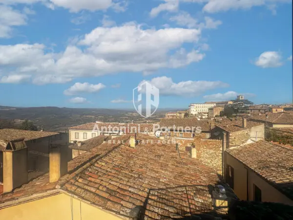 Monolocale via Ciuffelli, Todi