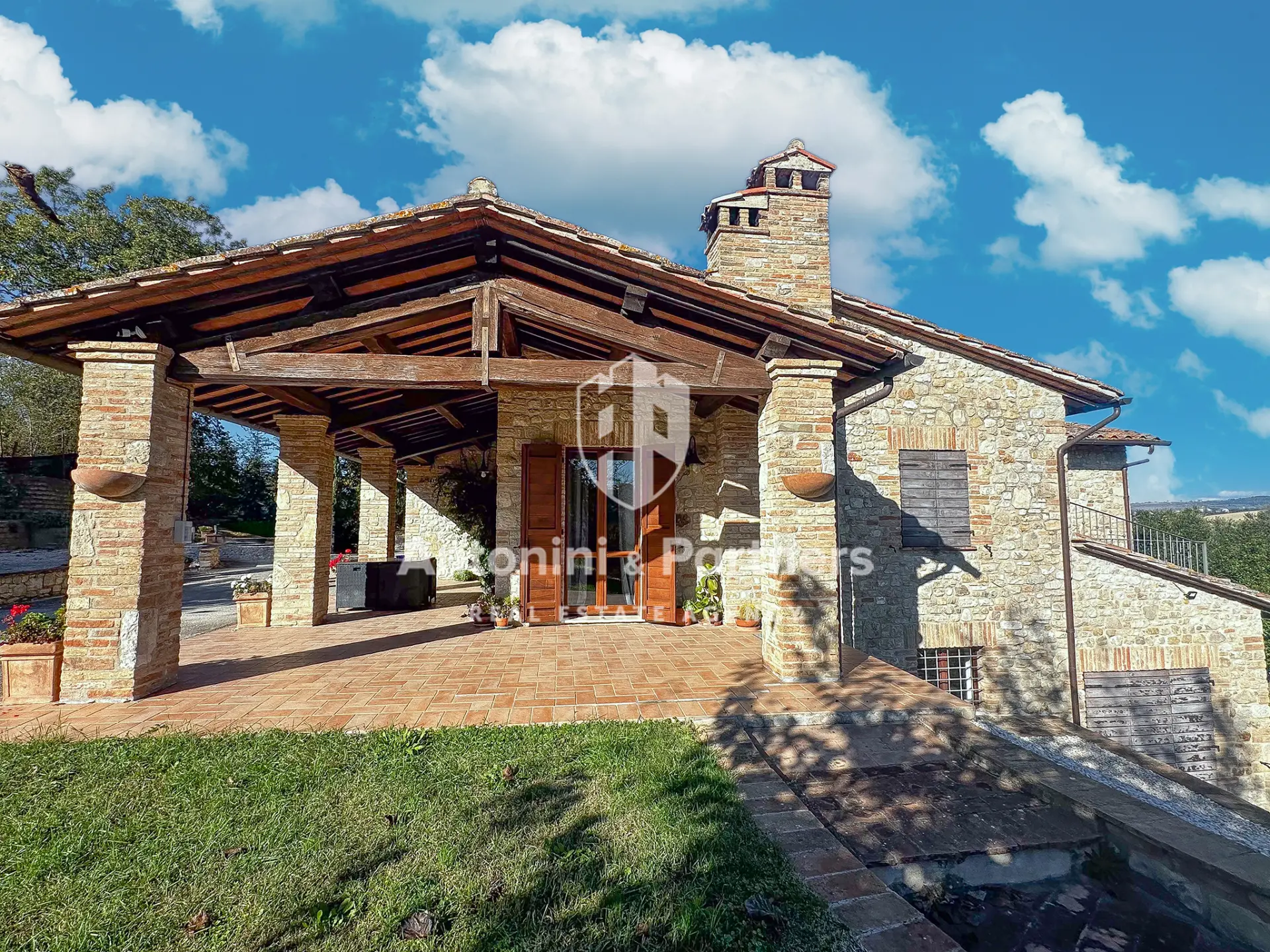 Immagine per Casale in vendita a Todi via Frazione Crocefisso