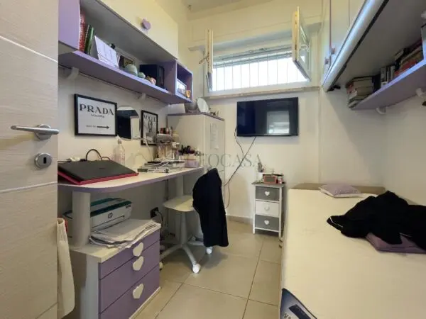 Monolocale via Giacomo Leopardi 30, Ameglia