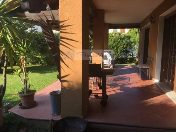 Villa via, Forte Dei Marmi