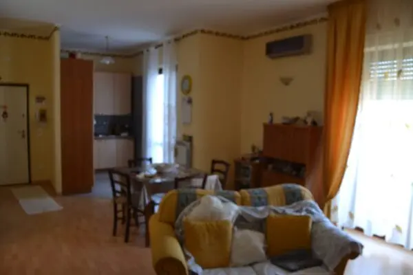 Appartamento via Redipuglia, Canosa Di Puglia
