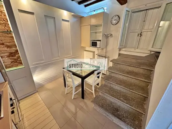 Casa Semindipendente via Filippo Turati, Pietrasanta
