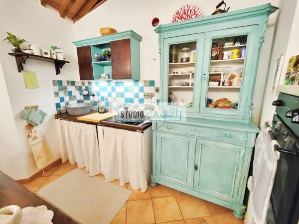 Appartamento via Pancola, Seravezza