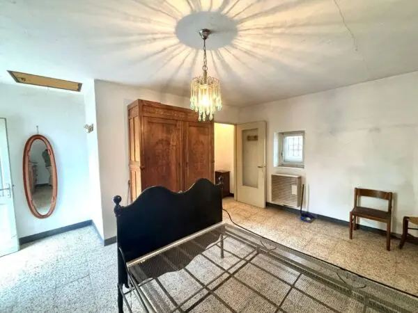 Casa Indipendente via, Alessandria