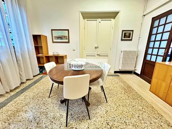 Villa via Capriglia, Pietrasanta
