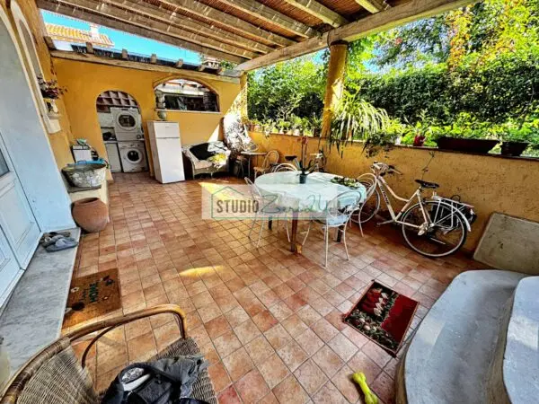 Immagine per Casa Semindipendente in vendita a Pietrasanta via traversa corciale 