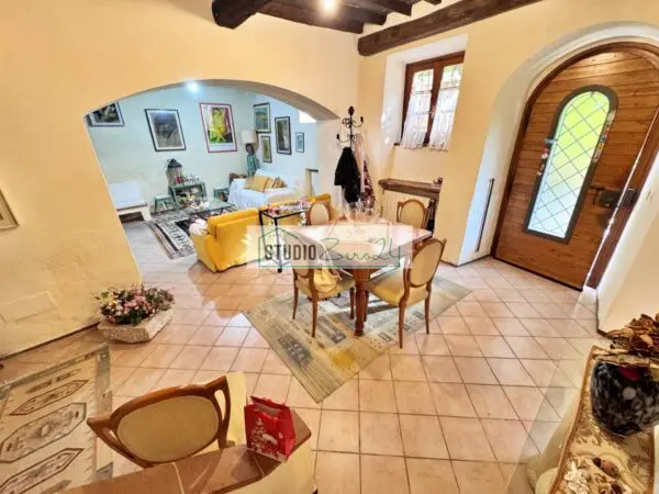 Casa Semindipendente via Vitoio, Pietrasanta