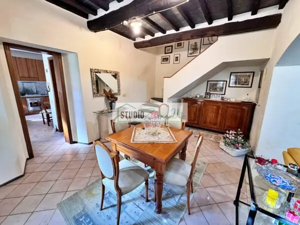 Casa Semindipendente via Vitoio, Pietrasanta