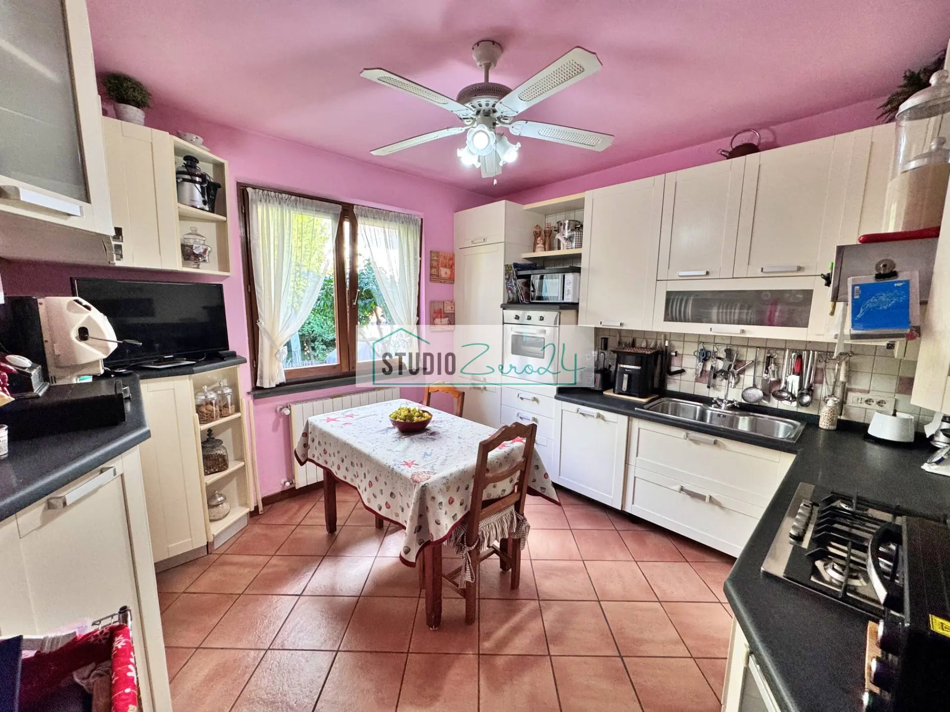 Immagine per Villetta a schiera in vendita a Pietrasanta via andreotti 