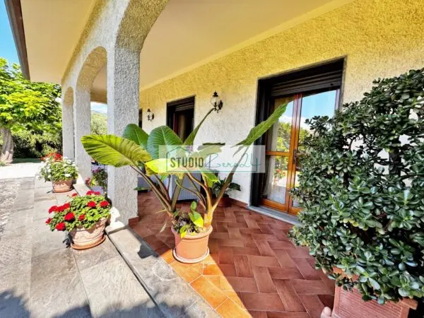 Villa via Olmi, Forte Dei Marmi