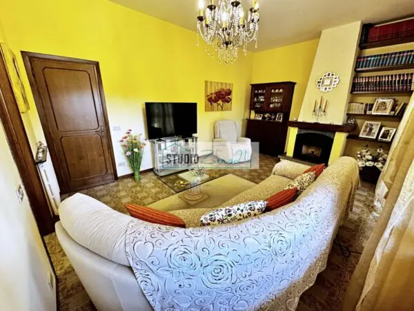 Villa via Olmi, Forte Dei Marmi