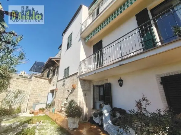 Casa Indipendente via San Michele 57, Offida