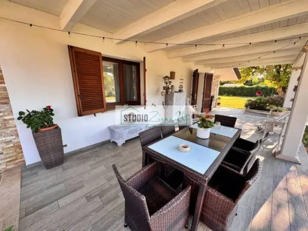 Villa via Tonfano, Pietrasanta