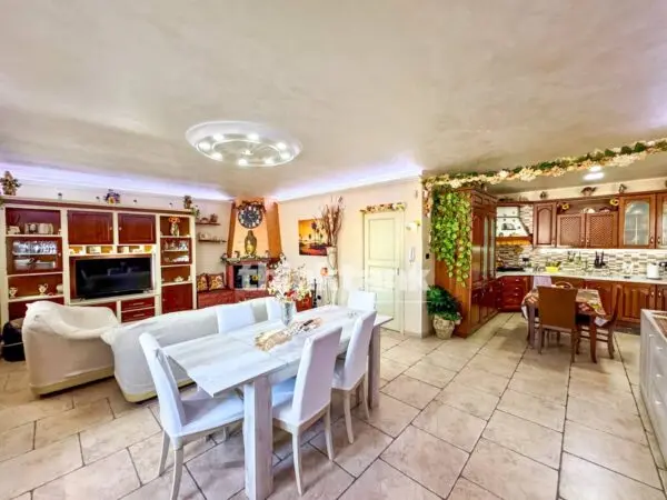 Villa via Capuana 11, Priolo Gargallo