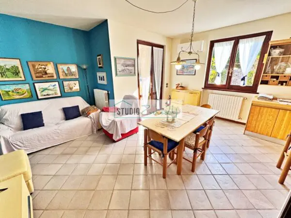 Casa Semindipendente via Torretta, Pietrasanta