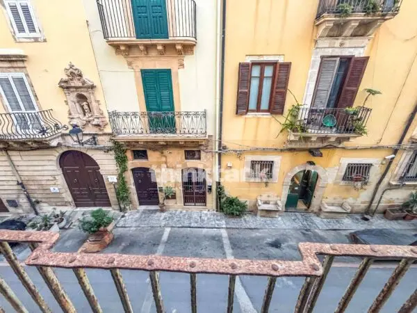 Casa Semindipendente via Vittorio Veneto, Siracusa