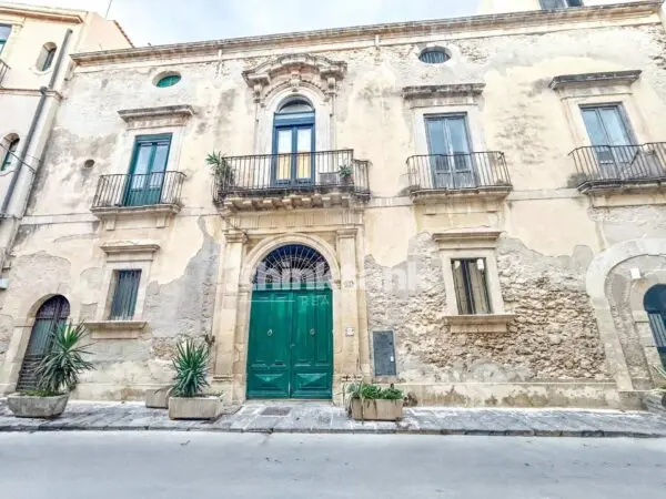 Casa Semindipendente via Vittorio Veneto, Siracusa