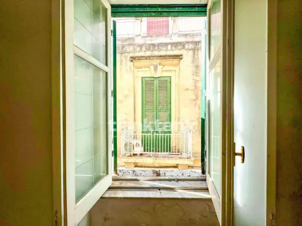 Appartamento via Cavour, Siracusa