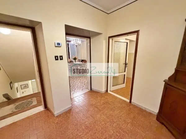 Casa Semindipendente via Guglielmo Marconi, Seravezza