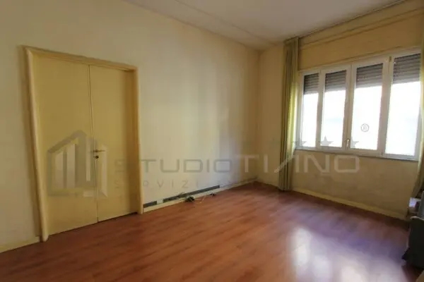 Ufficio via Monte San Michele 1, Cosenza