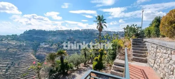 Villa via Genova, Villarosa