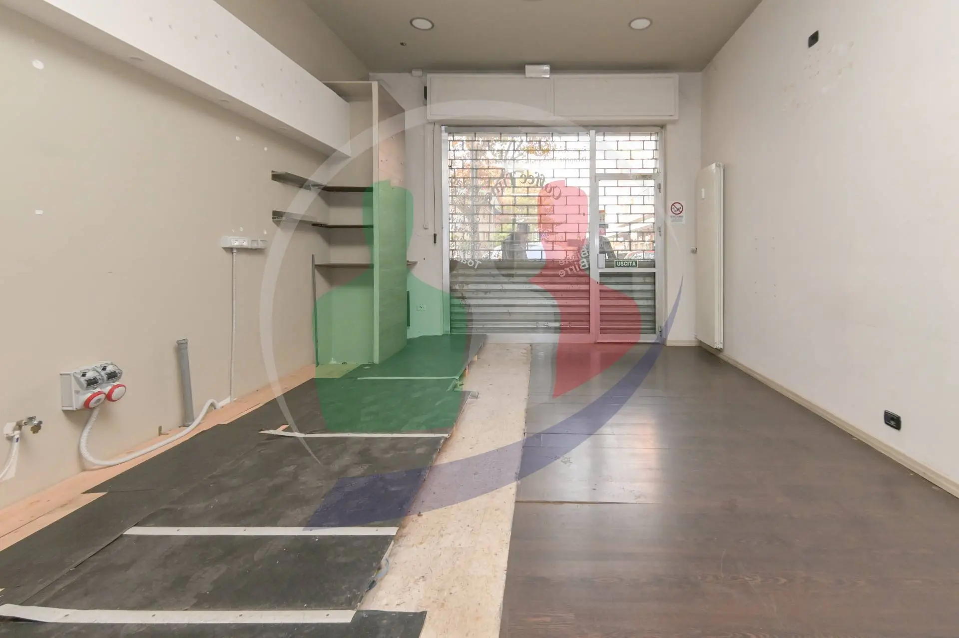 Immagine per Locale Commerciale in vendita a Torino Viale Carrù 10