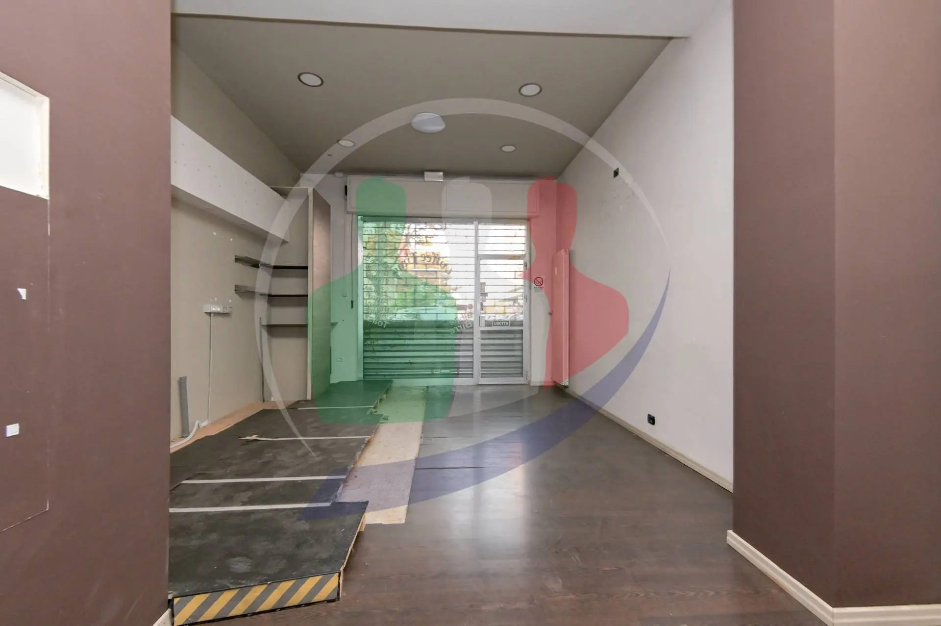Immagine per Locale Commerciale in vendita a Torino Viale Carrù 10
