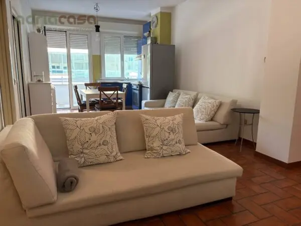 Appartamento viale Ceccarini, Riccione