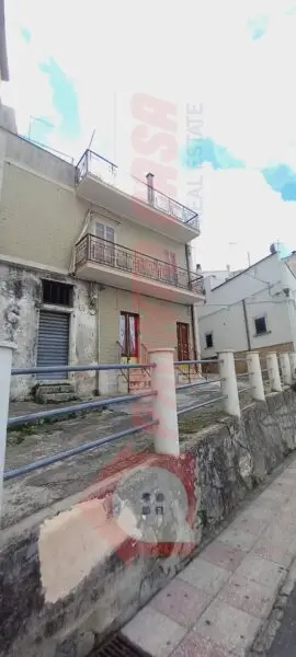 Appartamento via Umberto I° 27, Serracapriola