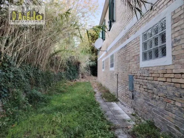Casa Indipendente via Contrada Ciafone, Offida