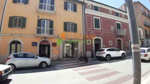 Locale Commerciale via Mazzini, Campobasso