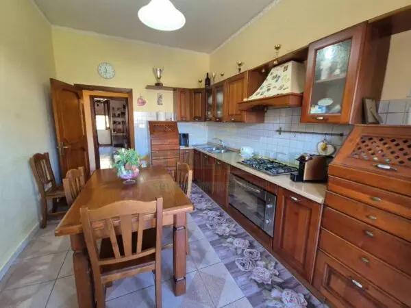 Appartamento via Felicioni, Massa Di Somma