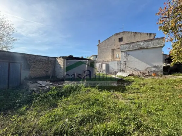 Casa Indipendente via Contrada Foreste 18, Chieti