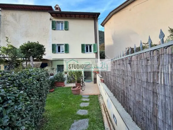 Casa Semindipendente via Valdicastello Carducci, Pietrasanta