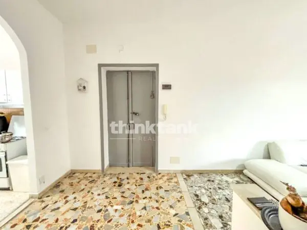 Appartamento via Venezia, Siracusa