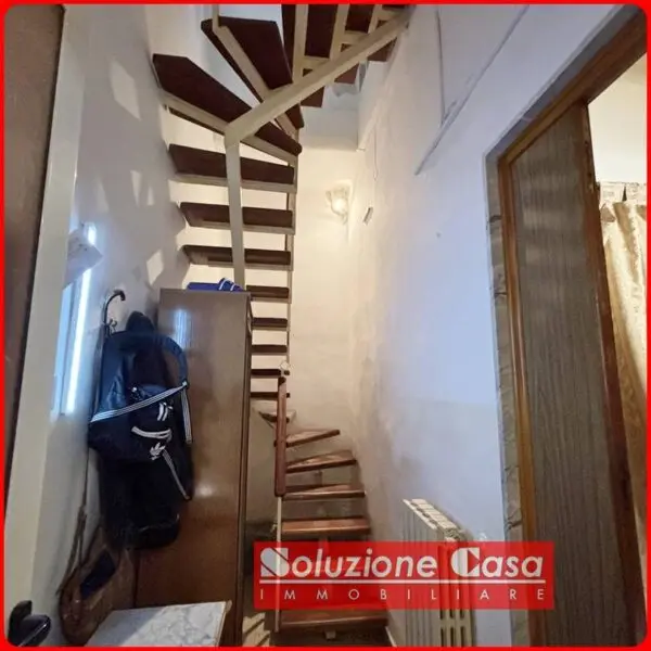 Casa Indipendente via Potenza 14, Canosa Di Puglia