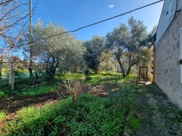 Casa Indipendente via Grazia Deledda, Villaspeciosa