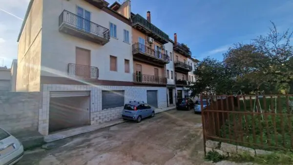 Appartamento via Ignazio Silone Snc, San Nicandro Garganico