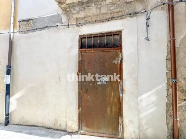 Appartamento via Dione, Siracusa
