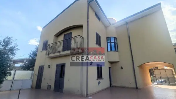 Villa via Albero San Filippo, Piedimonte Etneo