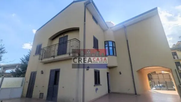 Villa via Albero San Filippo, Piedimonte Etneo
