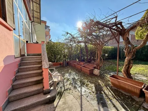 Casa Indipendente via, Alessandria