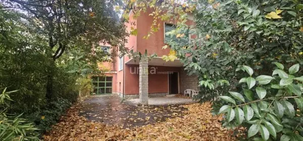 Villa Trifamiliare viale Verdi Snc, Jesi