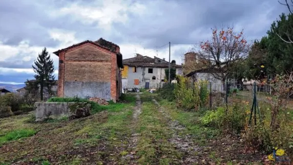 Villa strada Casatico 38, Langhirano