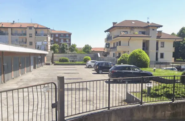 Garage 11, Ciriè